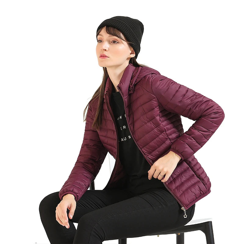 Jaqueta “NewFashion Acolchoada com Capuz”