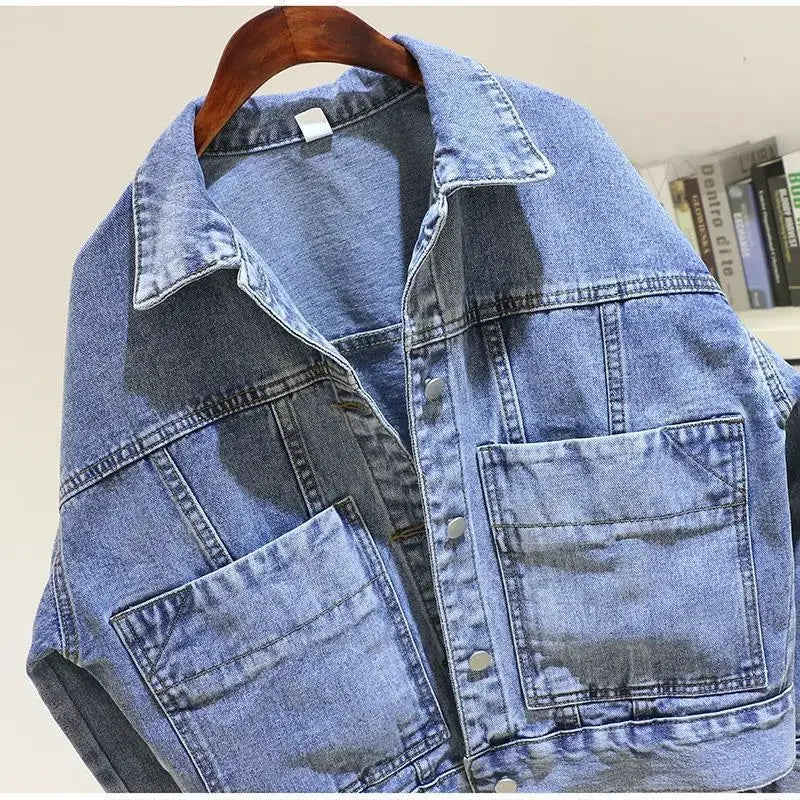 Jaqueta Feminina Jeans Vintage - Clássico Atemporal