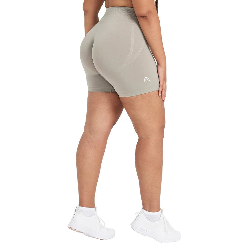 Short Feminino Elevate Fit
